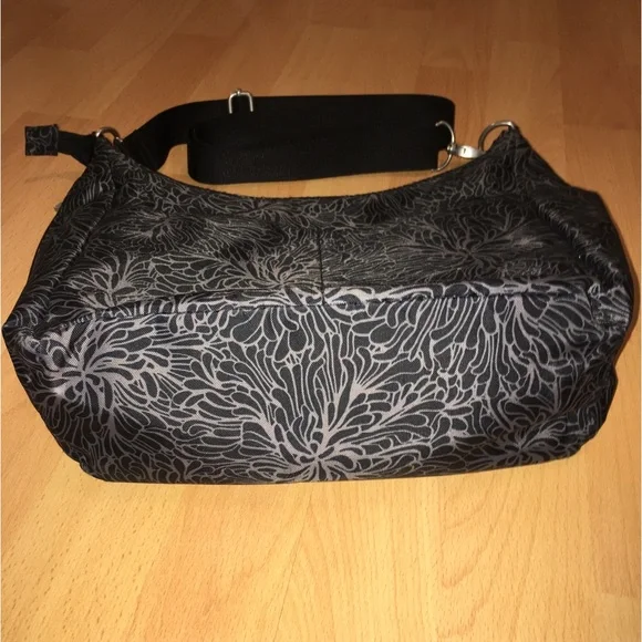 Baggallini Small Everywhere Bag-Midnight Blossom Print - Picture 5 of 16